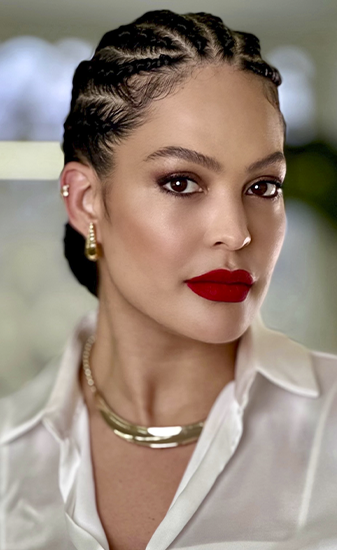 Lu Makeup Profissional Karina Scott